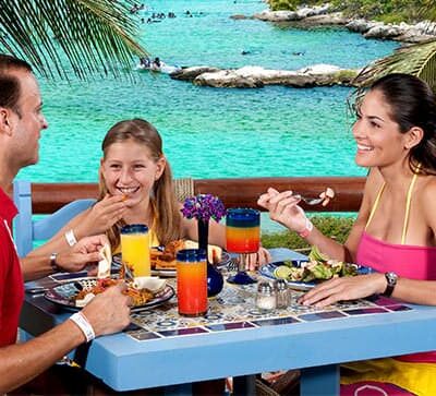 Snacks, Buffet de Comida y Bebidas!