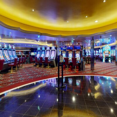 ES TU TURNO DE IR AL PARAÍSO EN CASINO ROYALE